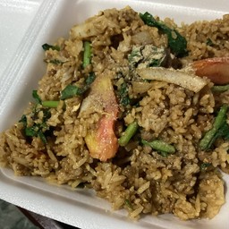 ข้าวผัดรถไฟรัชดา