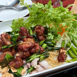 แหนมซี่โครงทอด