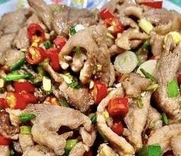 ข้าวหมูหมักคั่วเกลือ พิเศษ