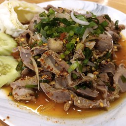 ลาบกึ๋นไก่