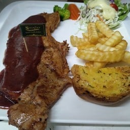 เซอร์ลอยสเต็กซอสบาร์บีคิว