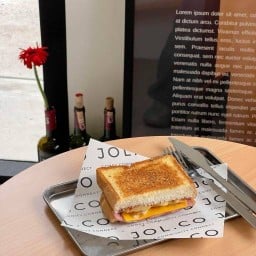 Jol.co มิตรสัมพันธ์ บางแสน