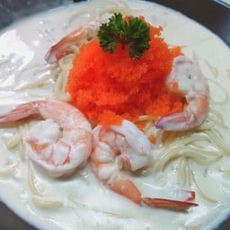 สปาเก็ตตี้ไวท์ซอสไข่กุ้ง