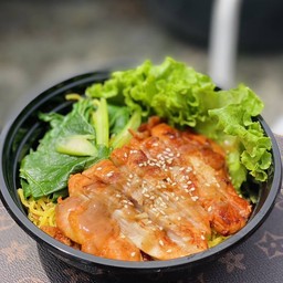 บะหมี่ไก่สไปซี่ 