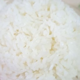 ข้าวสวยโล