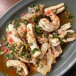 น้ำตกทะเล