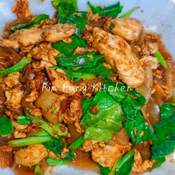 ผัดซีอิ๊ว ไก่