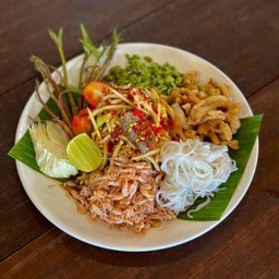 ส้มตำแอบแซ่บ