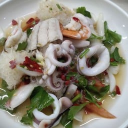 ยําวุ้นเส้นทะเล