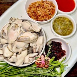 หอยนางรมทรงเครื่อง