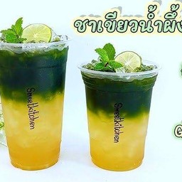 ชาเขียวน้ำผึ้งมะนาว