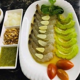 กุ้งแก้วแช่น้ำปลากวน