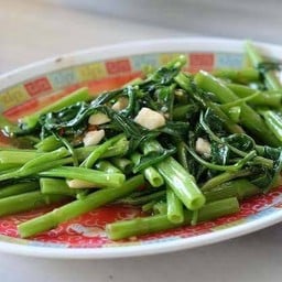 ผัดผักบุ้งไฟแดง (กับข้าว)