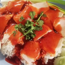 ข้าวหมูแดง