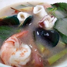 โป๊ะแตก