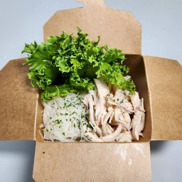 เฮียแม็ก หมี่ไก่ฉีก น้ำพริกกากหมู