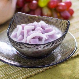 บัวลอยเผือกมะพร้าวอ่อน