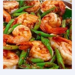 ผัดพริกแกงกุ้ง