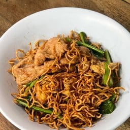 บะหมี่กรอบผัดซีอิ๊ว