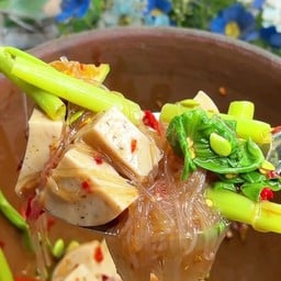 ตำวุ้นเส้นผักบุ้งหมูยอ