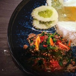 -ข้าวราดกระเพราหมู