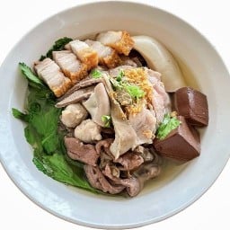 ต้มเลือดหมู by เนตร ตัวเมืองปทุมฯ