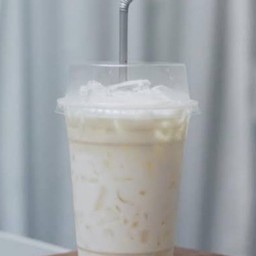 นมสดเย็น