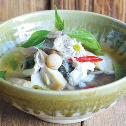 ต้มแซบปลากระพงใบกะเพรา