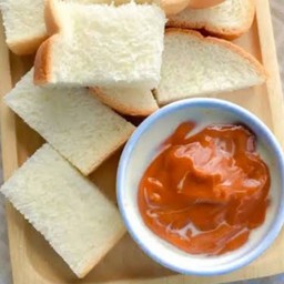 ปังนึ่งสังขยาชาไทย