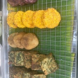 อาบังขนมกุ้ยช่าย