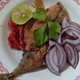 ปลาทูมันเค็มทอด