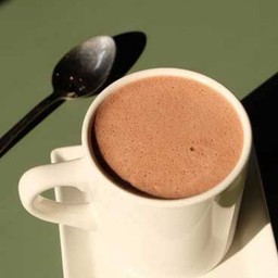 นมสดไมโลร้อน