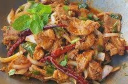 น้ำตกหมูกรอบ