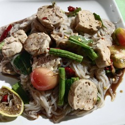 ตำเส้นเล็กหมูยอ(ปลาร้า)