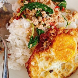 J&J แซ่บเวอร์ (เมนูกะเพรา)