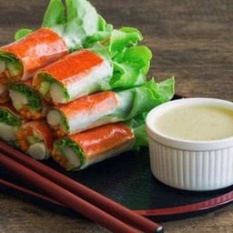 Alaska King Crab Stick Salad Roll Cheese (8 ชิ้น)