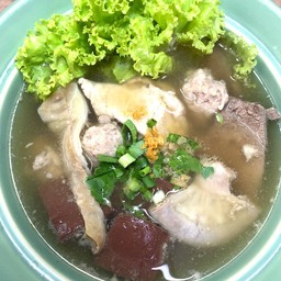 เกาเหลาเลือดหมู