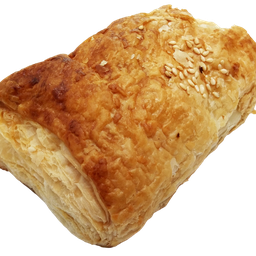 พายไก่กระหรี่ไข่ต้ม