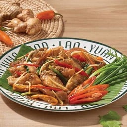 ปลากะพงทอดผัดพริกขิง.