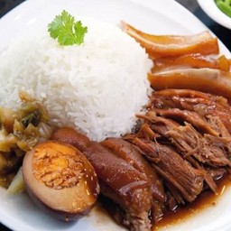 ข้าวขาหมู