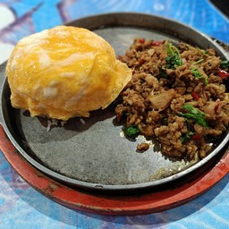 ข้าวไข่ข้น+กระเพราหมูสับ