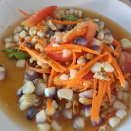 ตำไทยข้าวโพดข้าวเหนียว