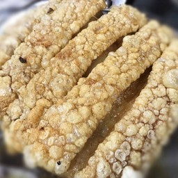 หมูกรอบ //ขีด