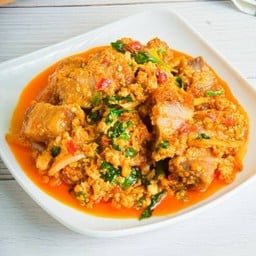 หมูกรอบผัดกระหรี่แอบแซ่บ(กับข้าว).