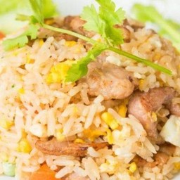 ข้าวผัดหมู