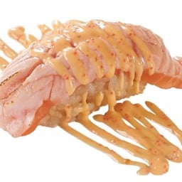 ซูชิหน้าแซลมอนเมนไทโกะ