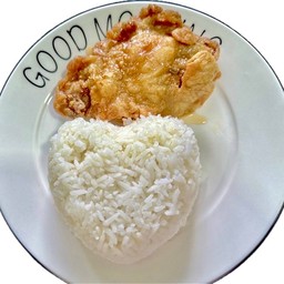 ข้าวไก่ซอสน้ำปลา