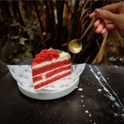 Red Velvet Cake
