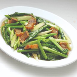 คะน้าผัดหมูกรอบ (S)