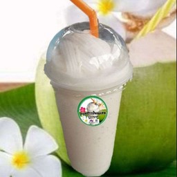 มะพร้าวปั่นนมสด+น้ำผึ้ง